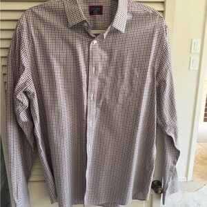 UNTUCKit Large Long Sleeve Button Down